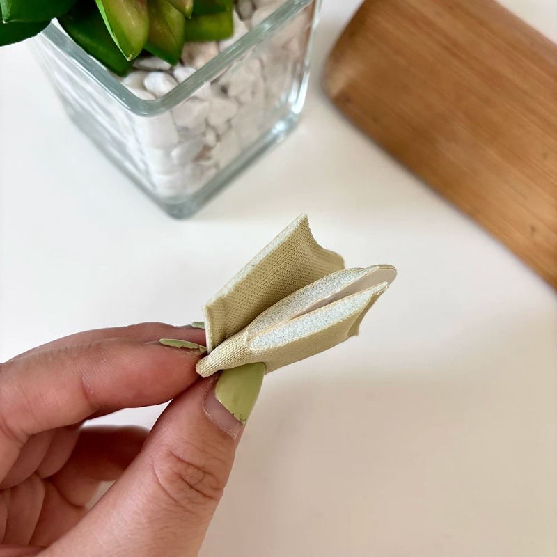 Self-stick Sponge Heel Grips S - đánh giá và giá Sneakers Care